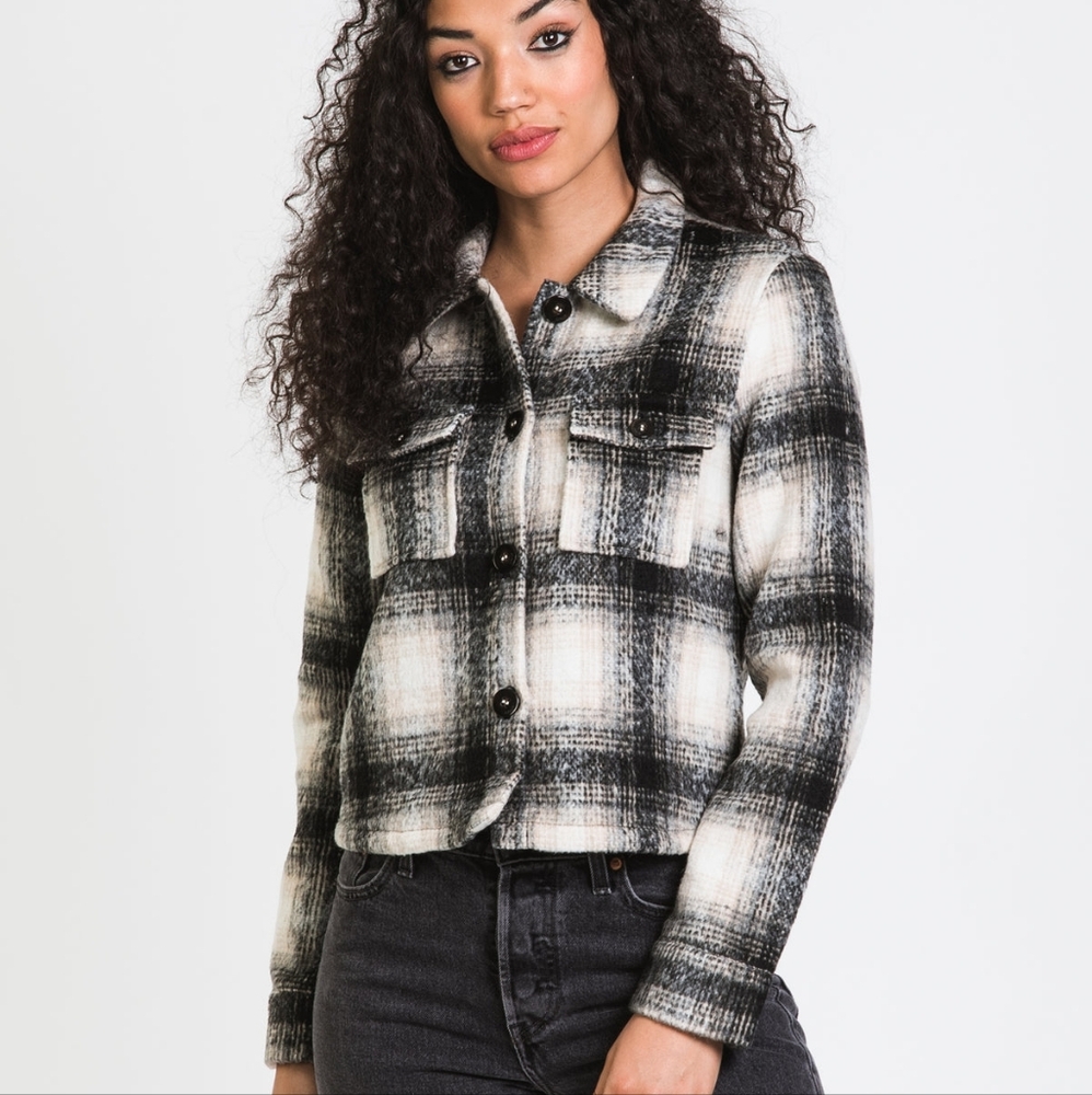 ONLY Lou Short Check Shacket